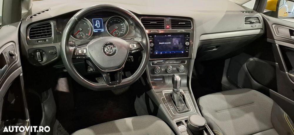 Volkswagen Golf 1.6 TDI DSG Comfortline - 15