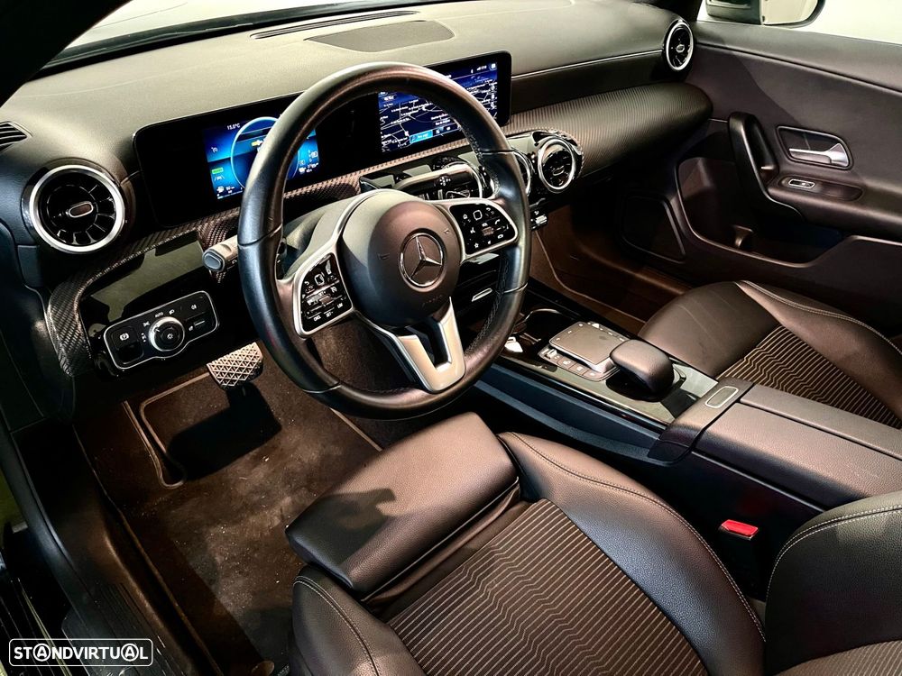 Mercedes-Benz CLA 250 e Shooting Brake Style Plus - 13