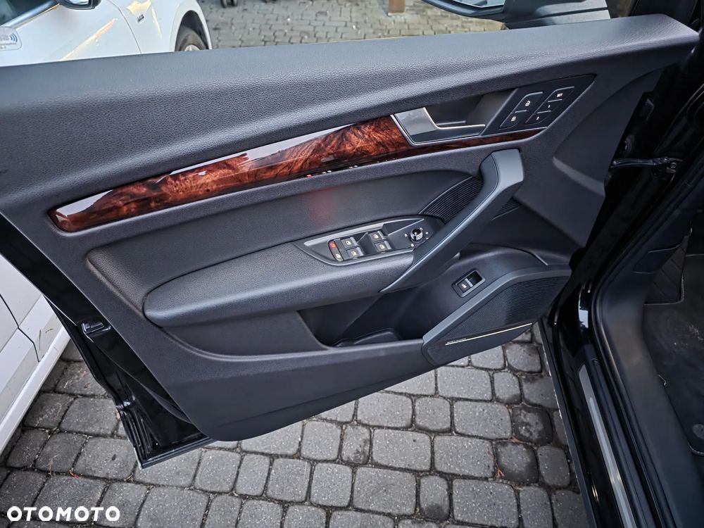 Audi Q5 2.0 TFSI Quattro S tronic design - 13