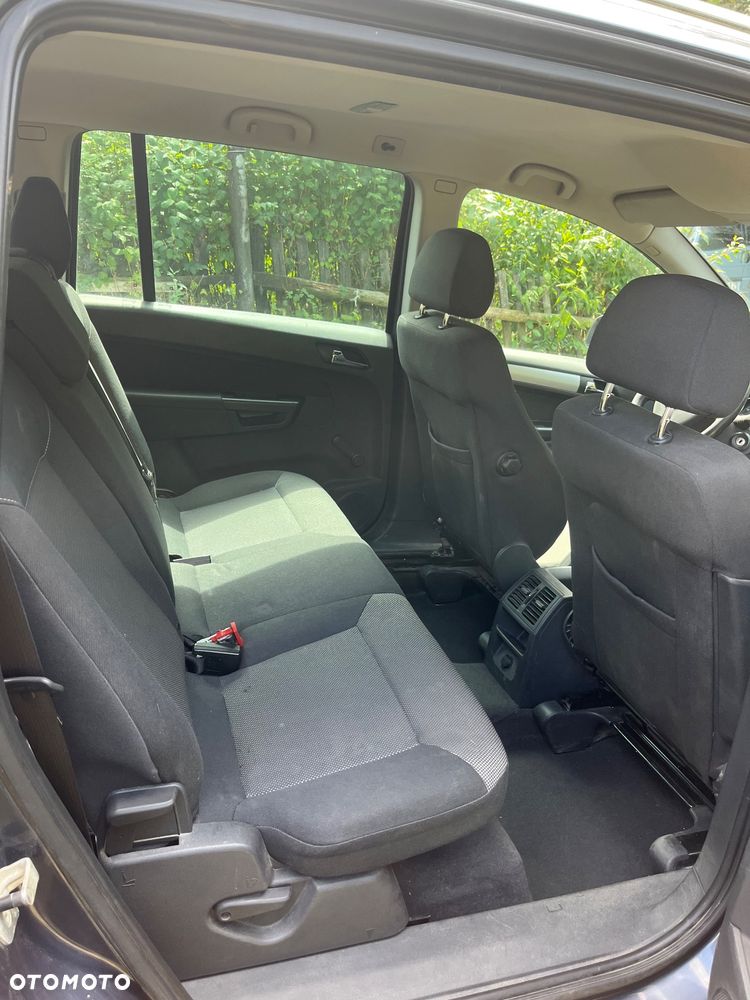 Opel Zafira - 18