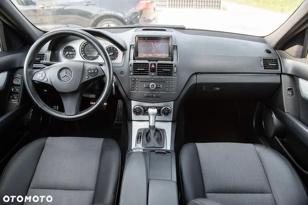 Mercedes-Benz Klasa C - 27