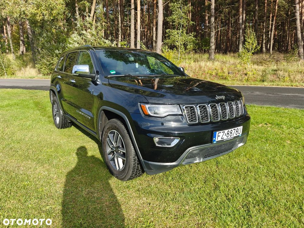 Jeep Grand Cherokee - 1