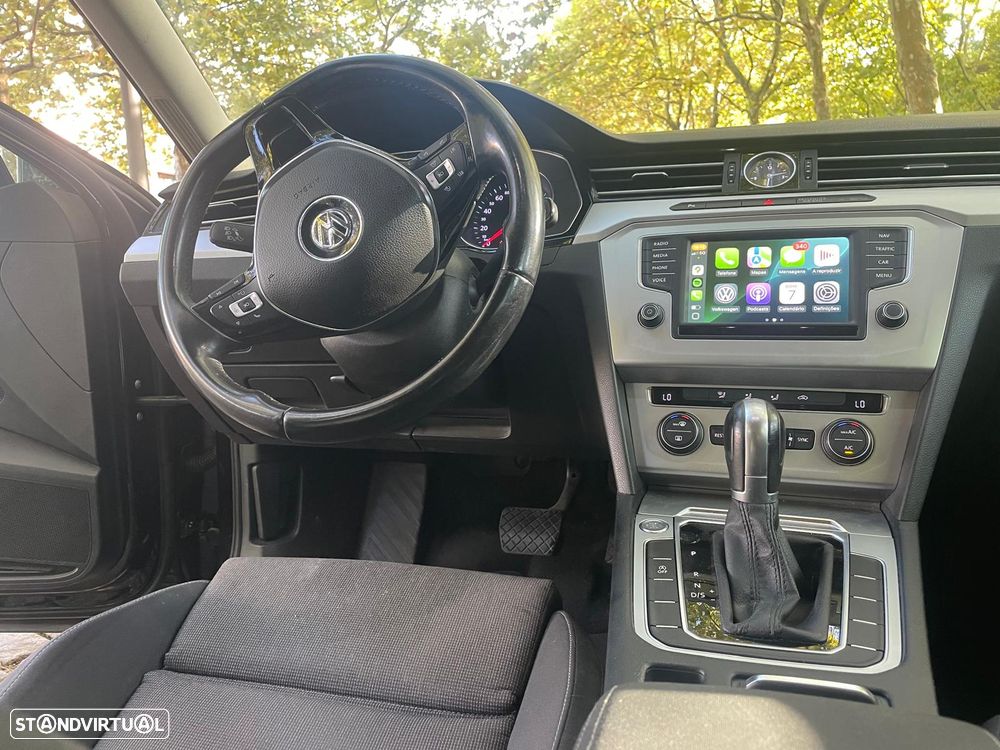 VW Passat 2.0 TDI Confortline DSG - 8