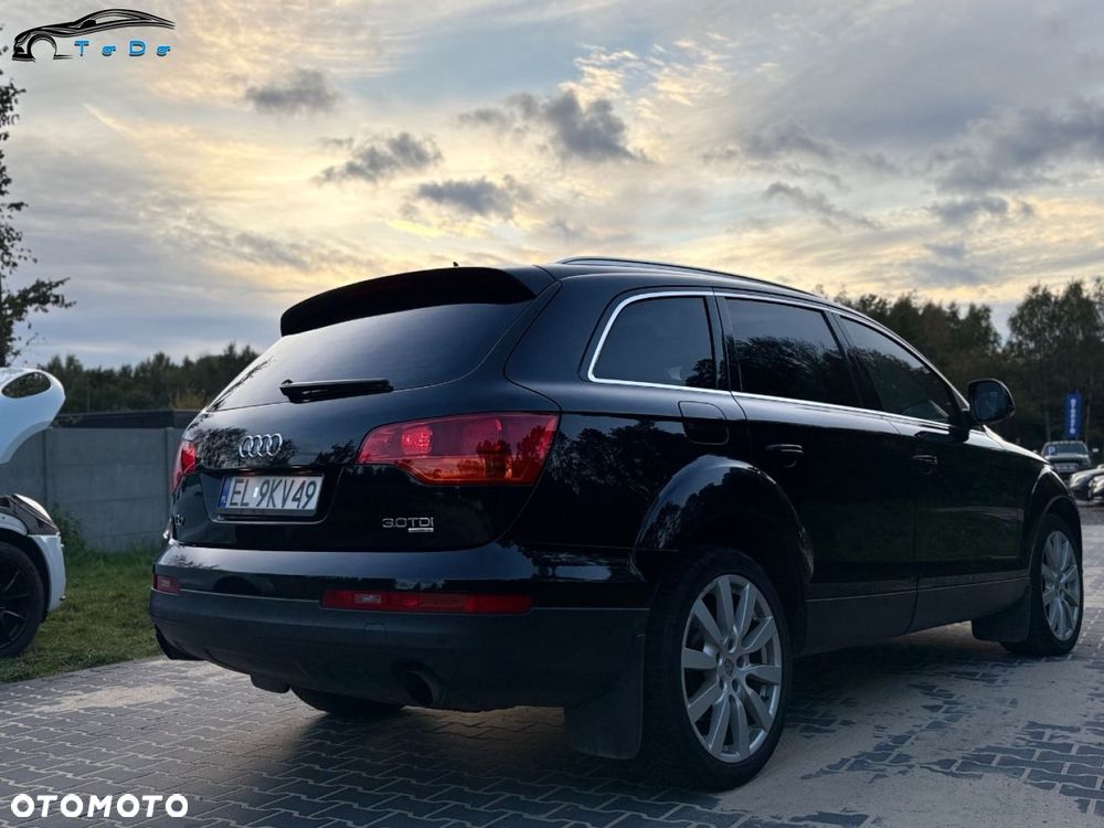 Audi Q7 3.0 TDI DPF clean diesel Quattro Tiptr - 17