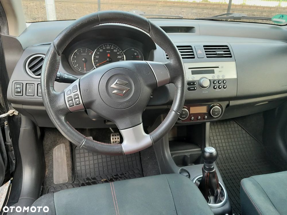 Suzuki Swift 1.6 Sport - 13