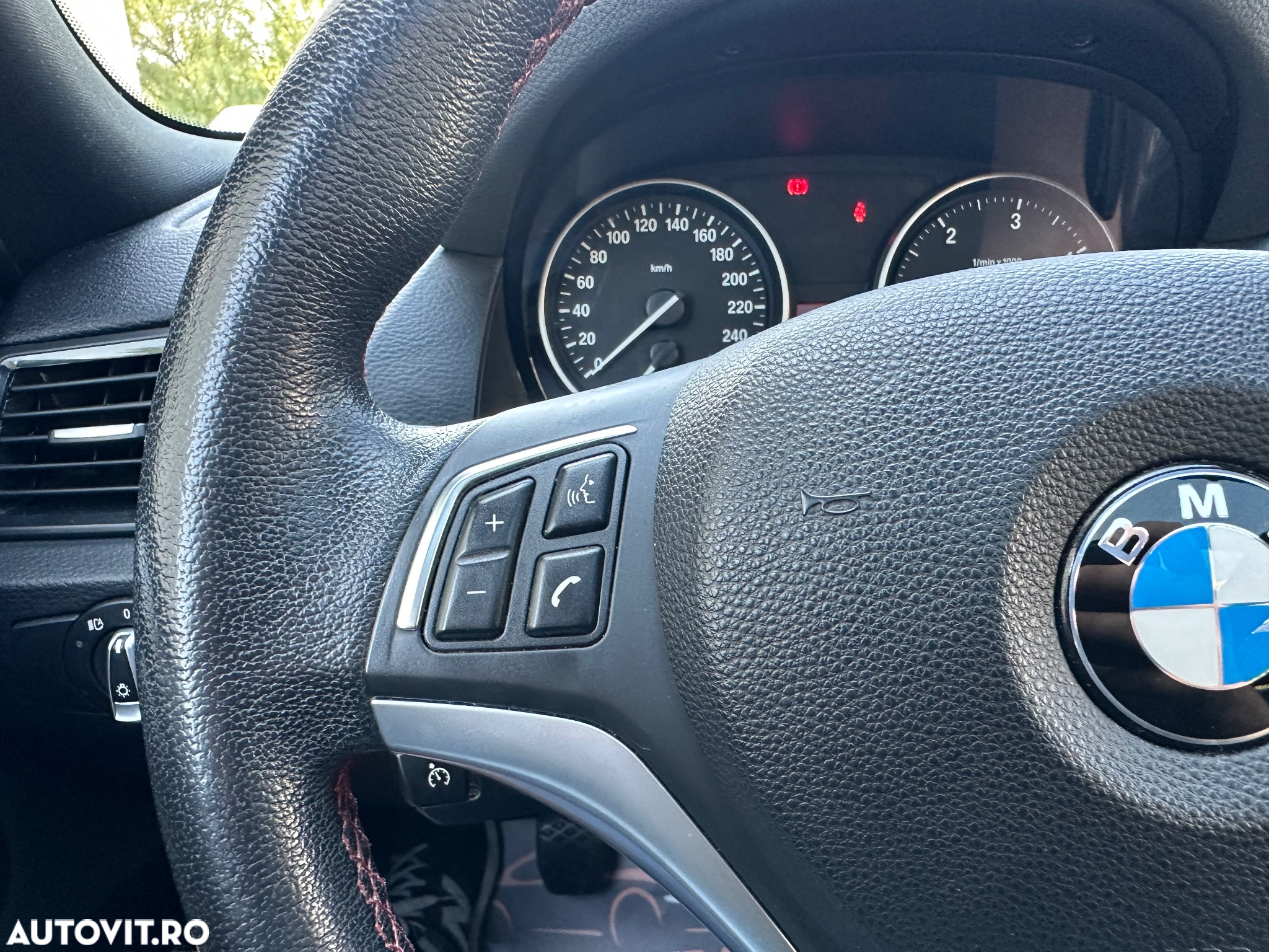 BMW X1 - 26