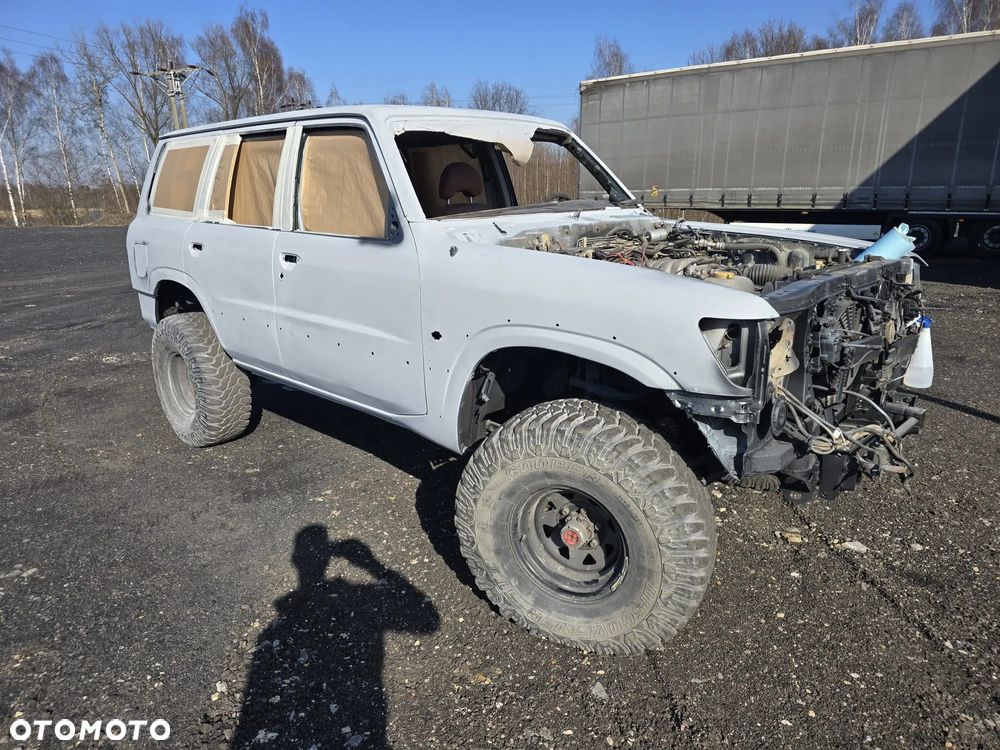 Nissan Patrol - 6
