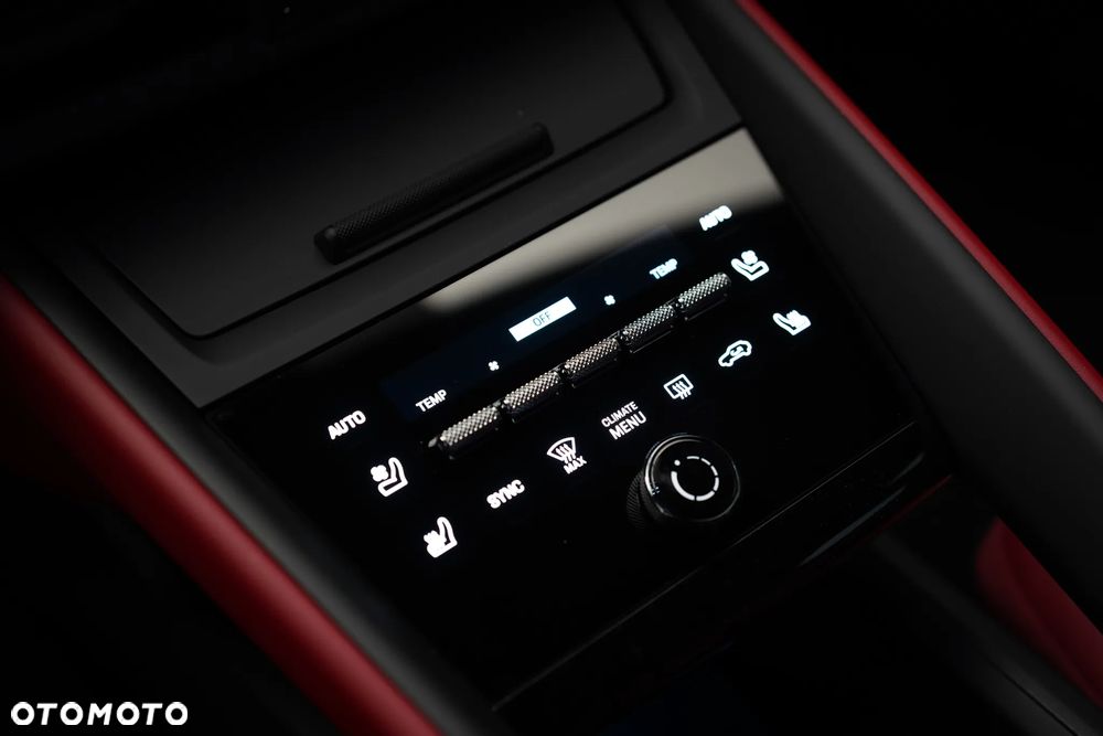 Porsche Macan - 22