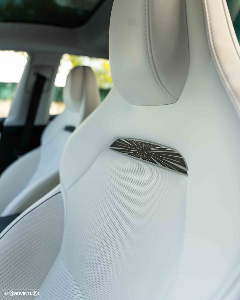 Tesla Model 3 Performance Tração Integral - 19