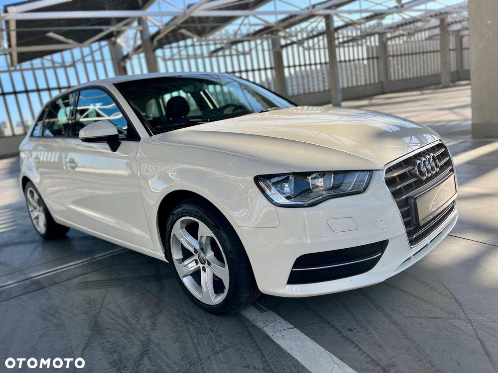 Audi A3 Sportback - 4