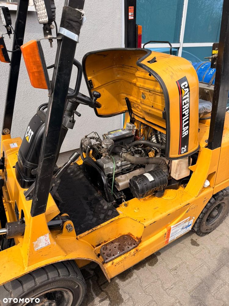 Caterpillar GP25K - 5