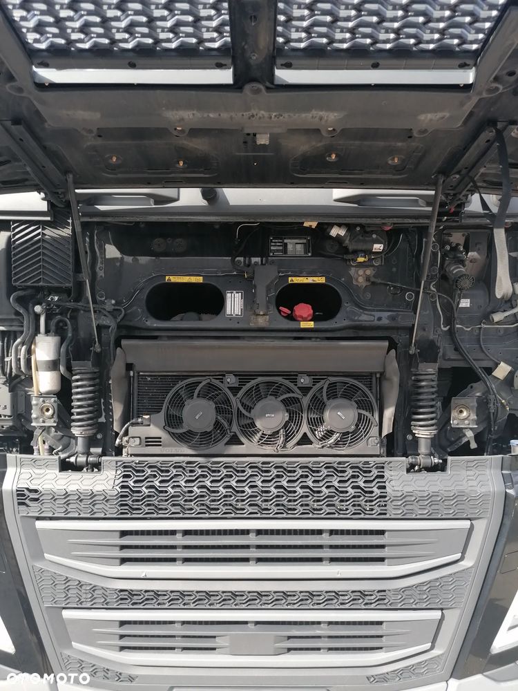 Volvo Volvo FH 13 460KM I-SAVE - 14