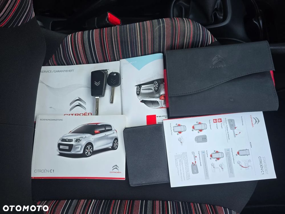 Citroën C1 AIRSCAPE PureTech 82 Shine - 12