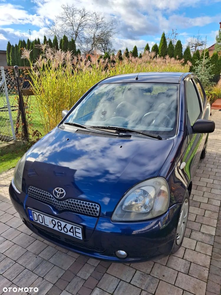 Toyota Yaris 1.3 Sol - 1