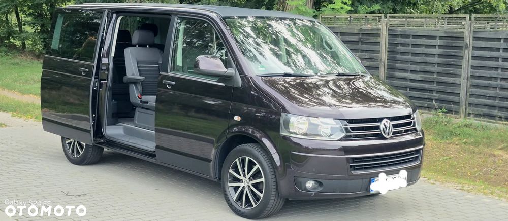 Volkswagen Multivan - 10