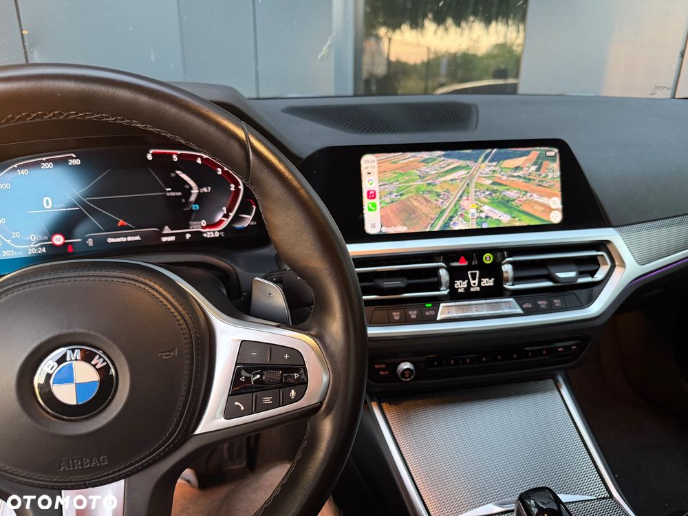 BMW Seria 3 320d M Sport sport - 24