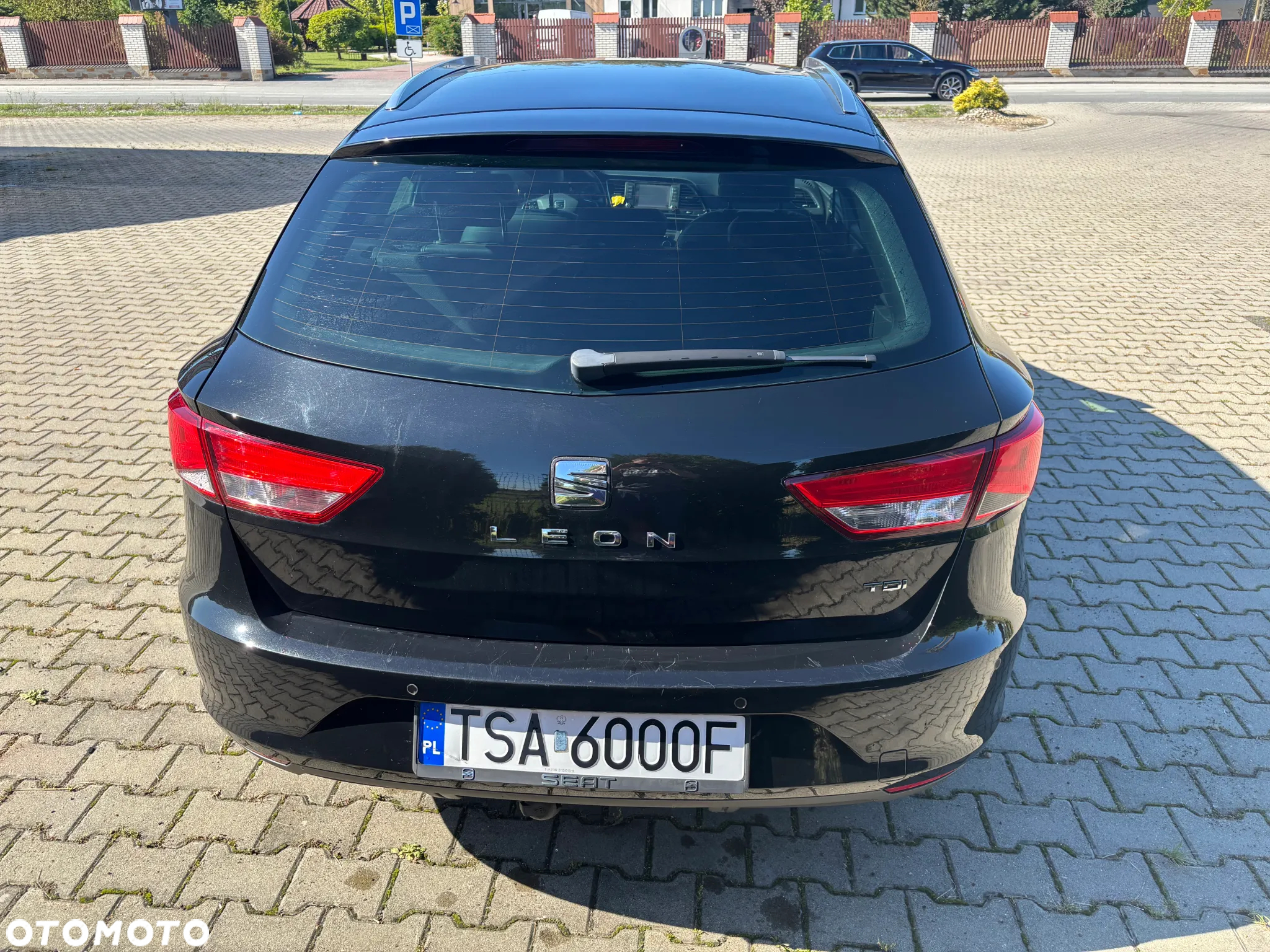 Seat Leon 1.6 TDI Style S&S DSG - 9