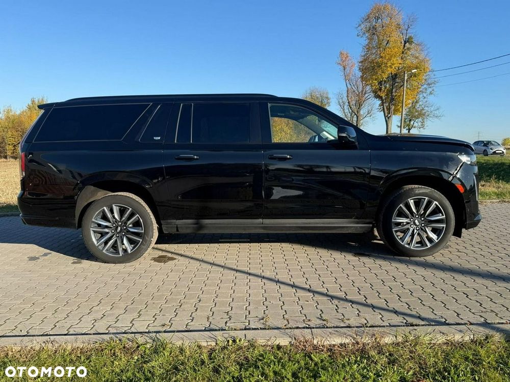 Cadillac Escalade - 6