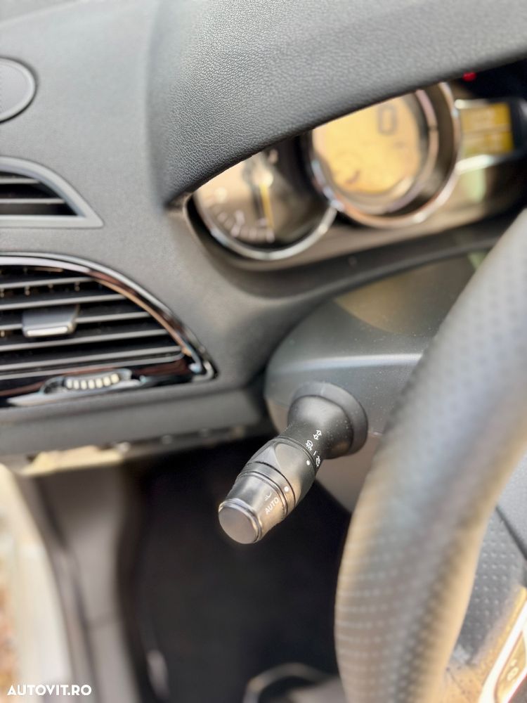 Renault Megane Grandtour ENERGY dCi 110 Start & Stopp Bose Edition - 18