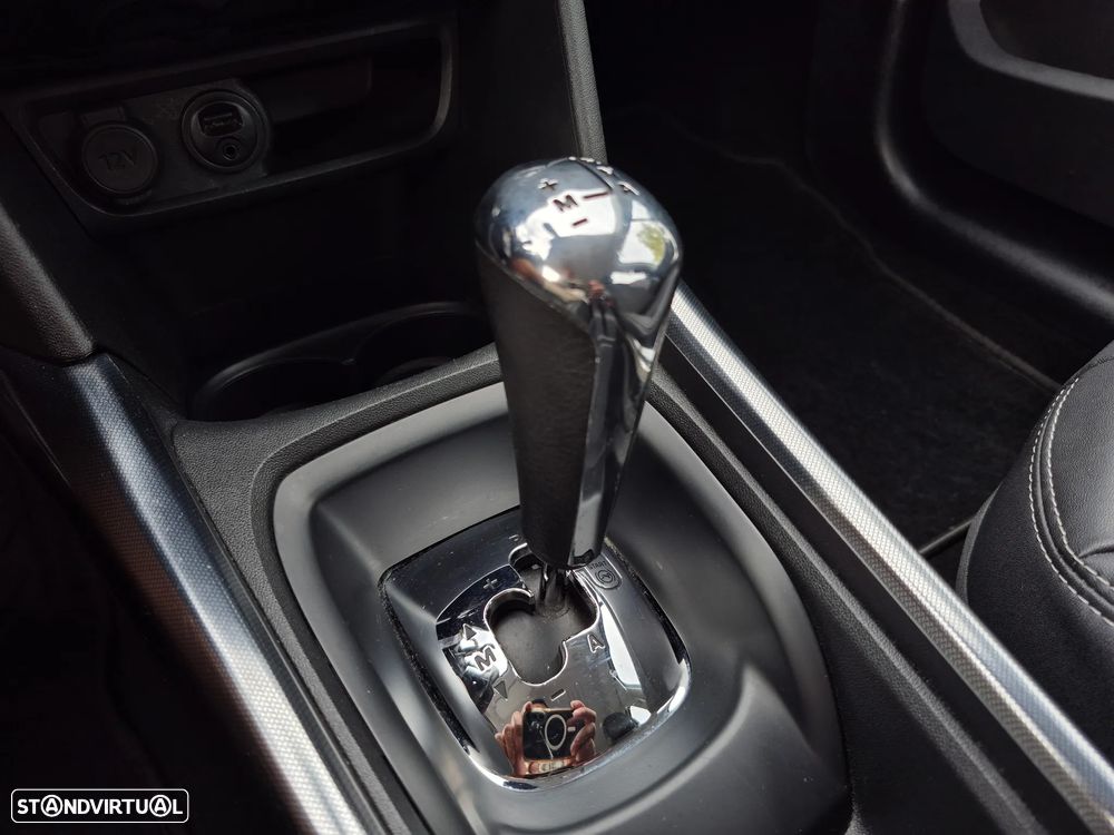 Peugeot 2008 1.6 e-HDi Allure 2-Tronic - 12