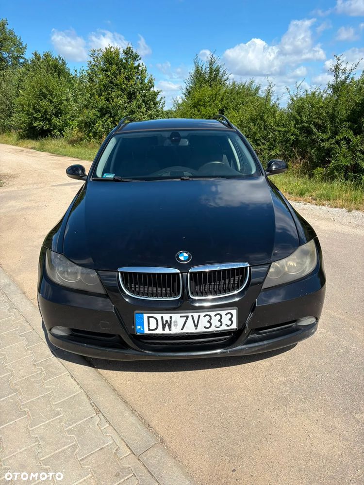 BMW Seria 3 318d - 5