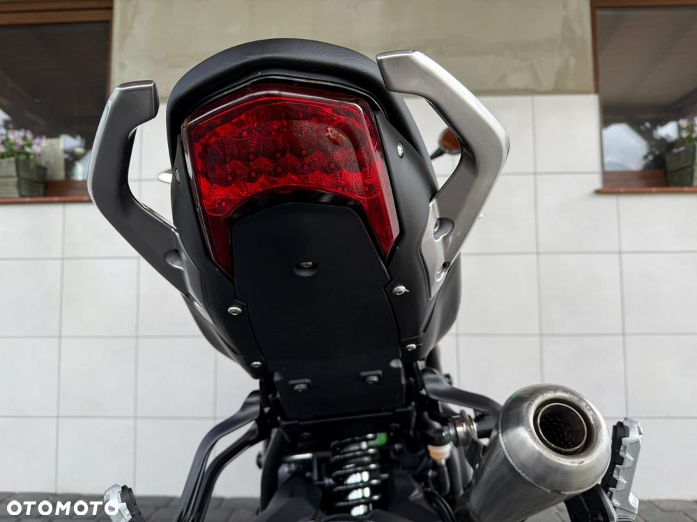 Benelli 752 S - 31