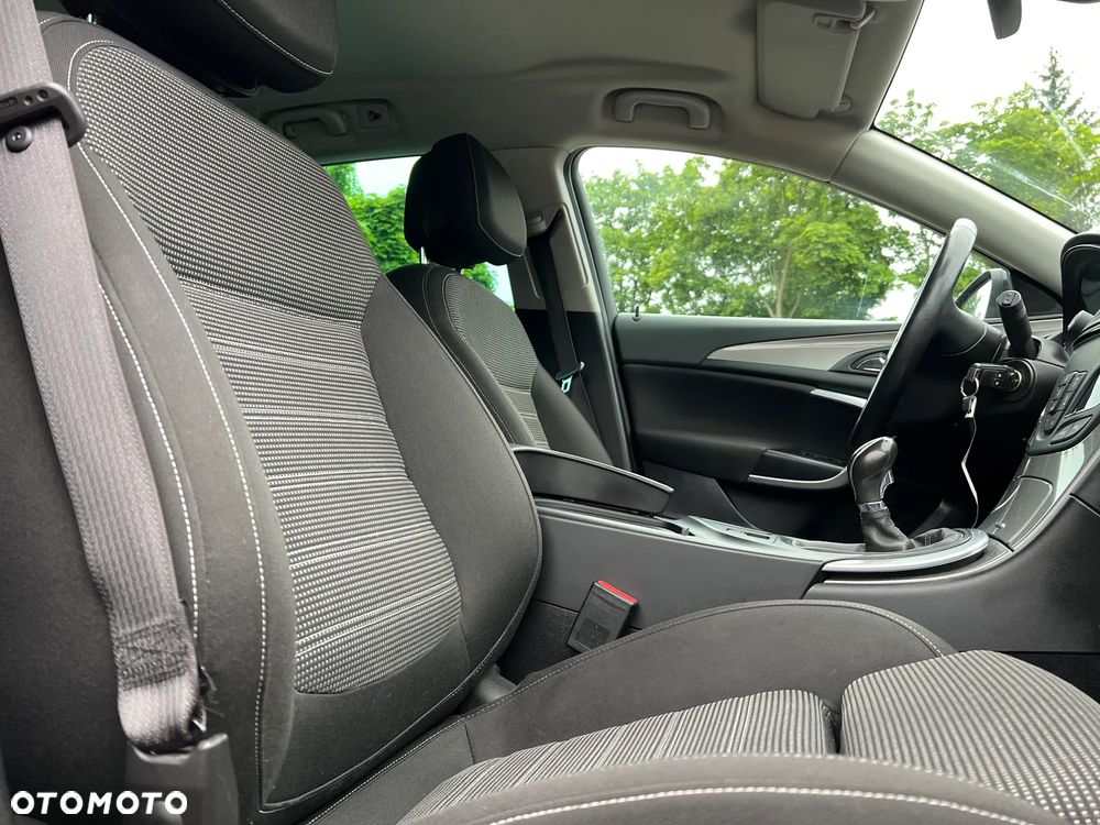 Opel Insignia 1.4 T Executive S&S - 14
