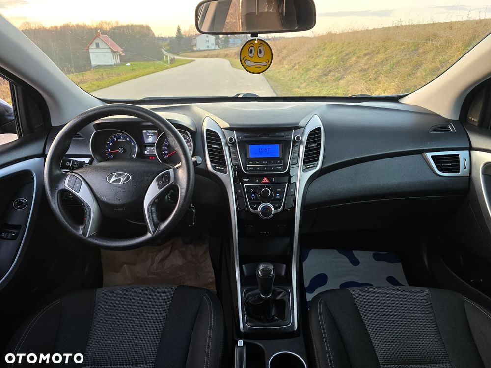 Hyundai i30 1.4 Comfort - 23