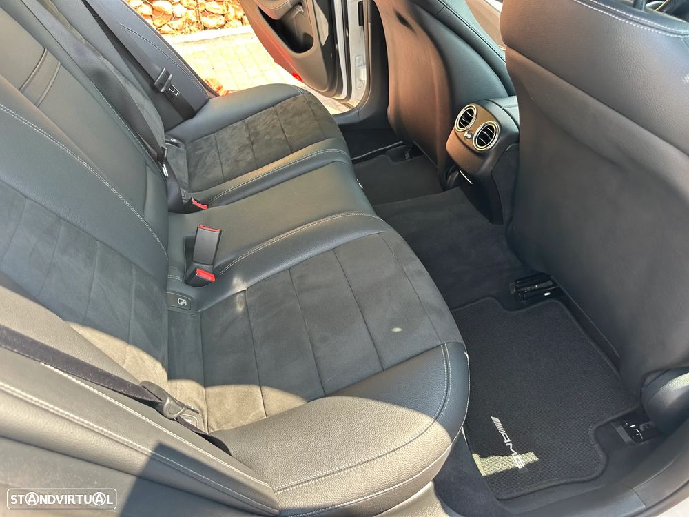 Mercedes-Benz E 300 de 9G-TRONIC AMG Line - 7