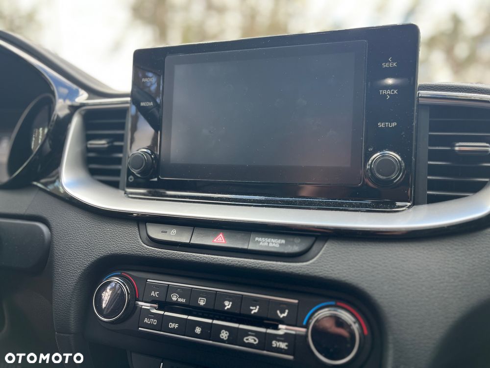 Kia Ceed 1.5 T-GDI L DCT - 11