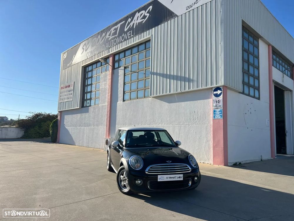 MINI 3 Portas One D - 8