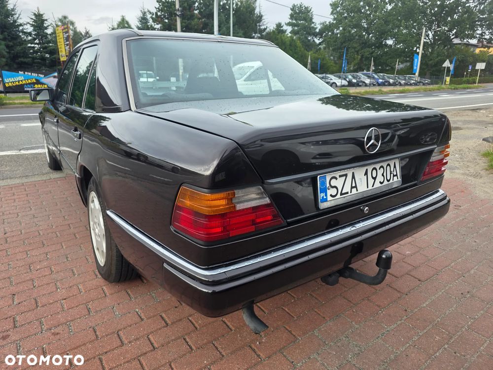 Mercedes-Benz W124 (1984-1993) - 6