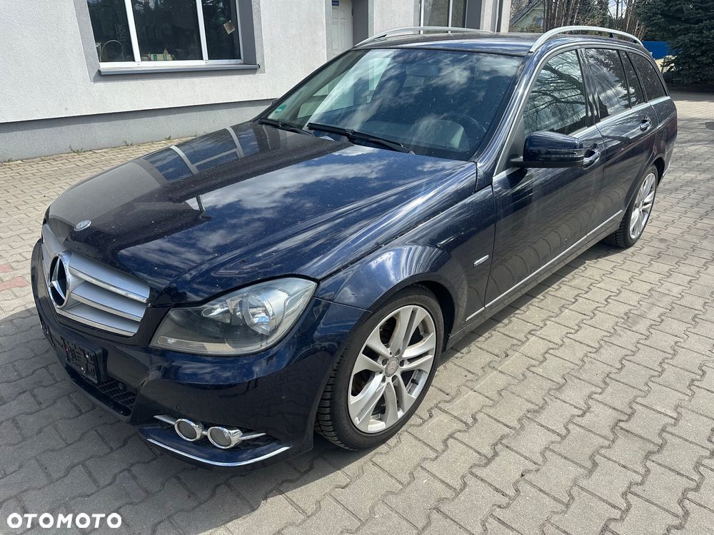 Mercedes-Benz Klasa C 180 CGI Automatik BlueEFFICIENCY Avantgarde - 1