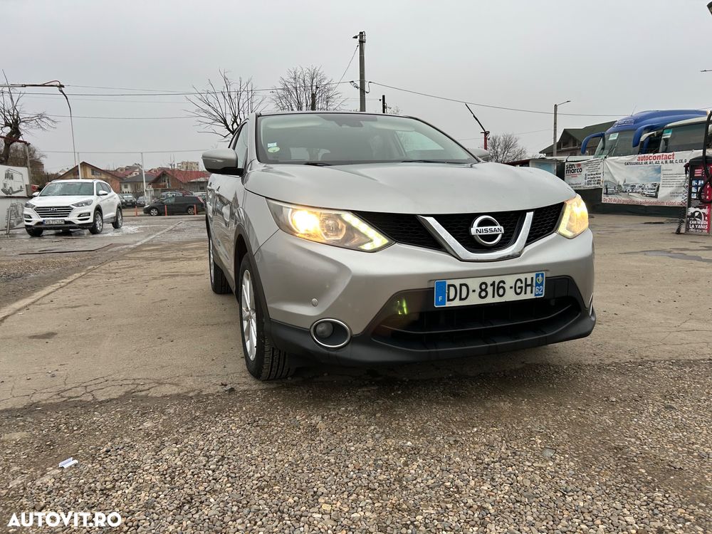 Nissan Qashqai 1.5 DCI N-Connecta - 4