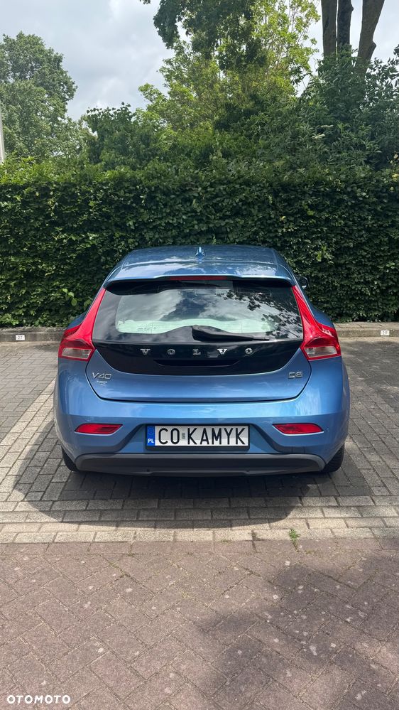 Volvo V40 D2 Momentum - 6