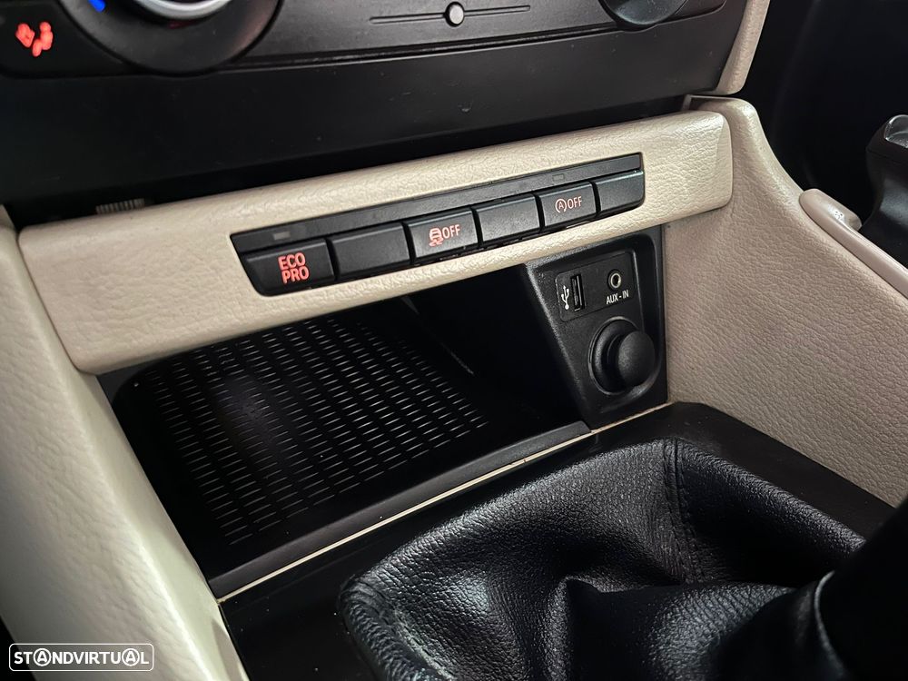 BMW X1 16 d sDrive - 23