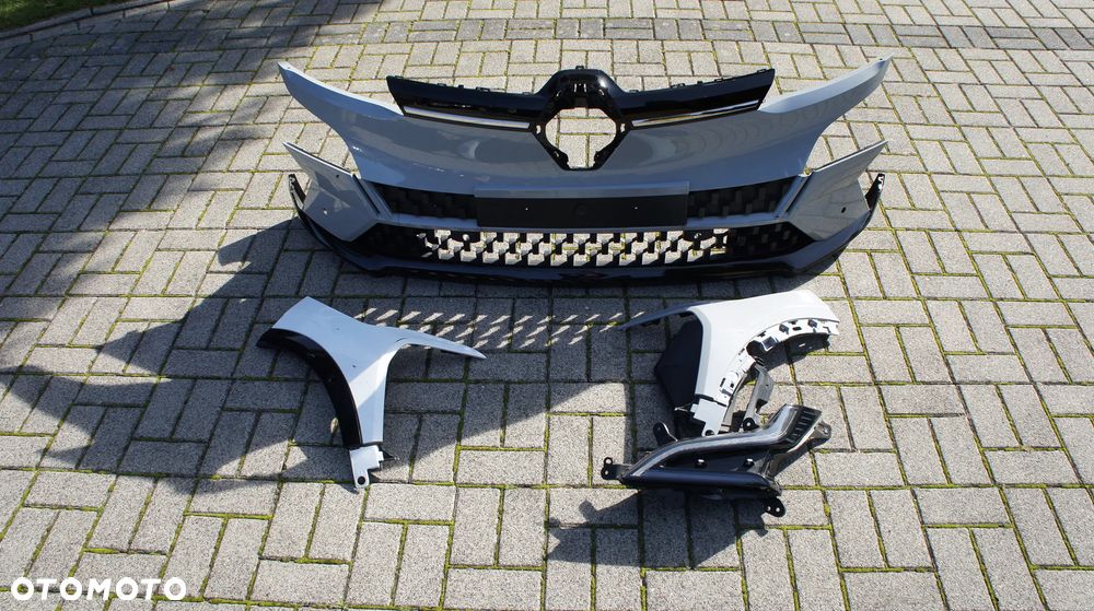 PRZEDNI ZDERZAK RENAULT MEGANE E-TECH