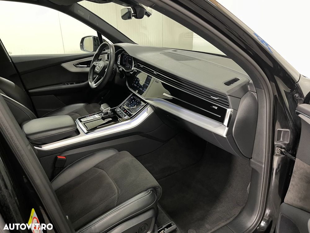 Audi Q7 3.0 50 TDI quattro Tiptronic S Line - 9