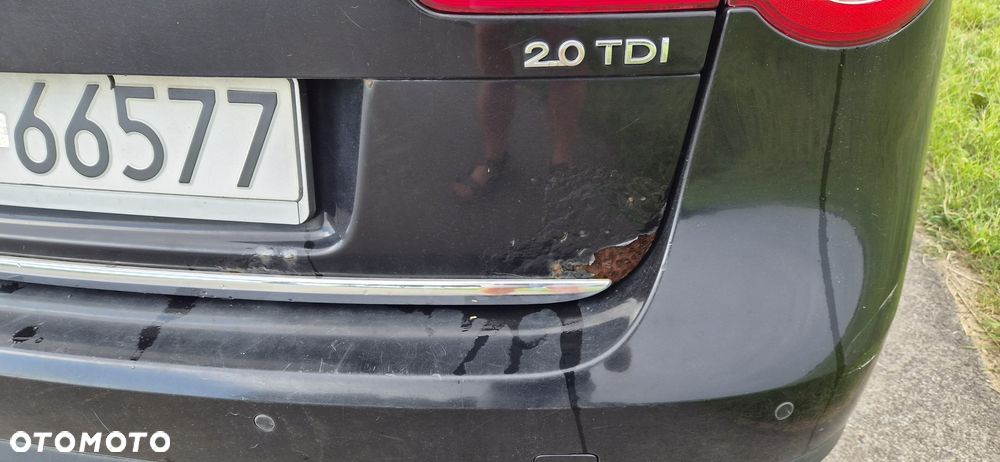 Volkswagen Passat - 4