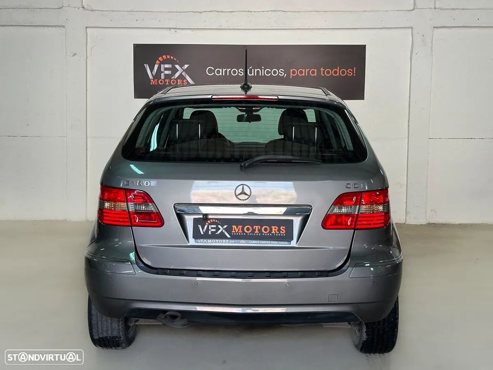 Mercedes-Benz B 180 CDI - 37