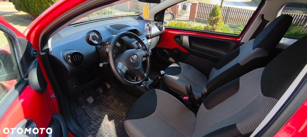 Toyota Aygo Standard - 5