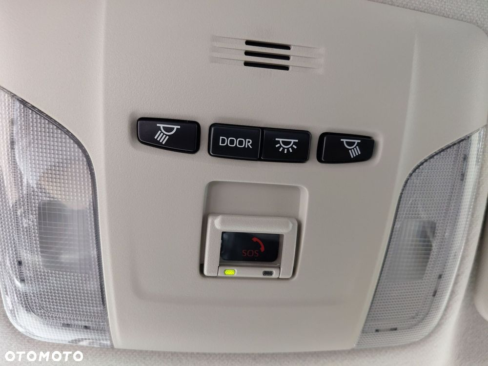 Toyota Corolla - 26