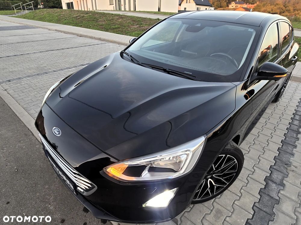 Ford Focus 1.5 EcoBlue STart-Stopp-System TITANIUM - 3