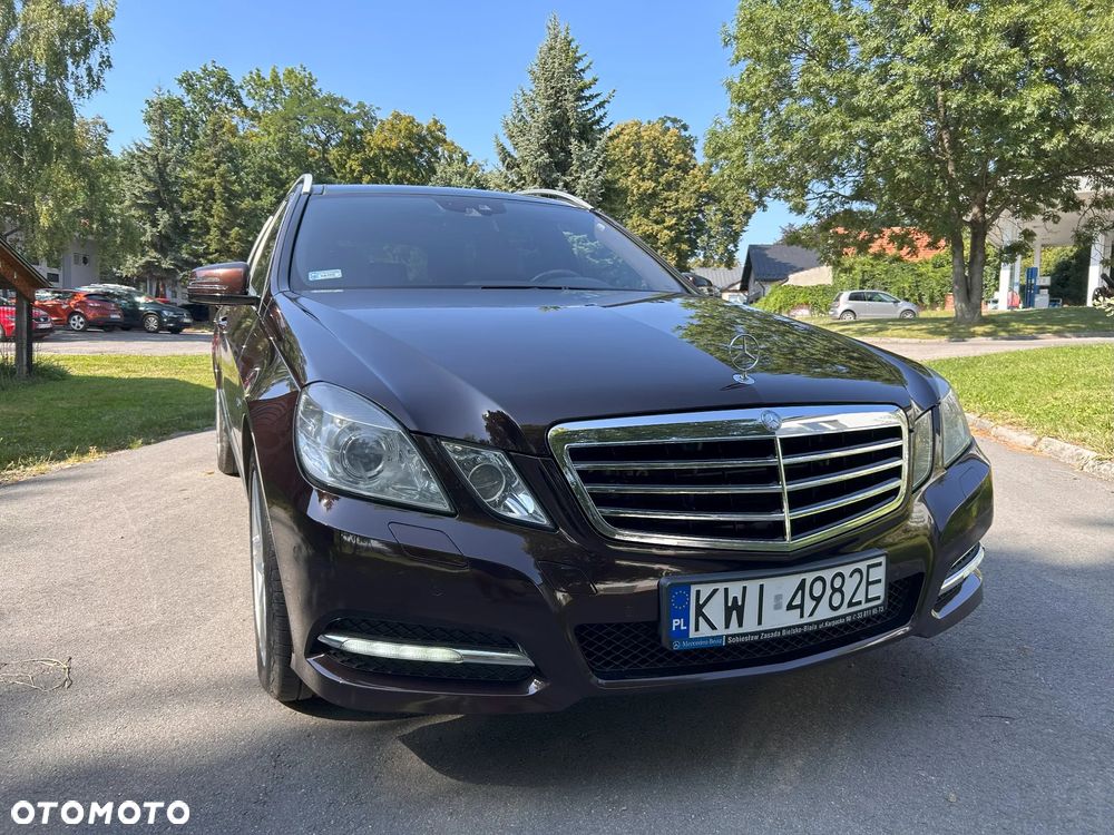 Mercedes-Benz Klasa E 350 CDI 4-Matic BlueEff - 11