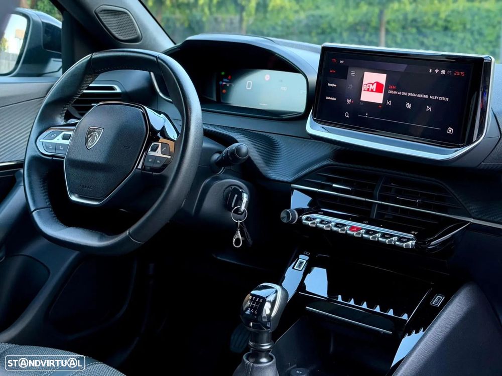 Peugeot 2008 - 15