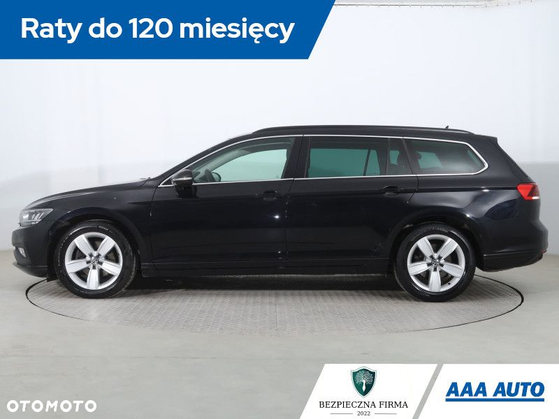 Volkswagen Passat - 3
