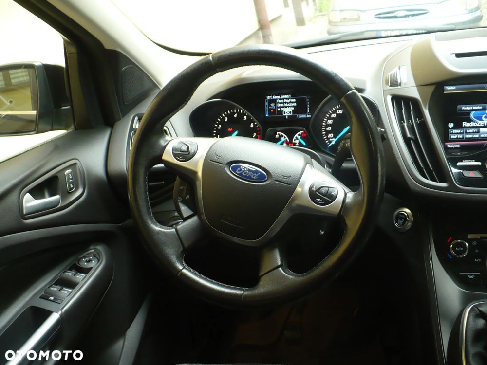 Ford Kuga - 15