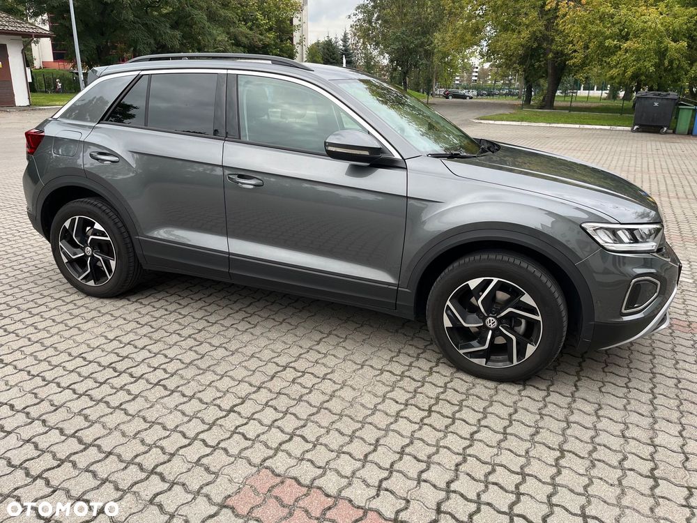 Volkswagen T-Roc - 3