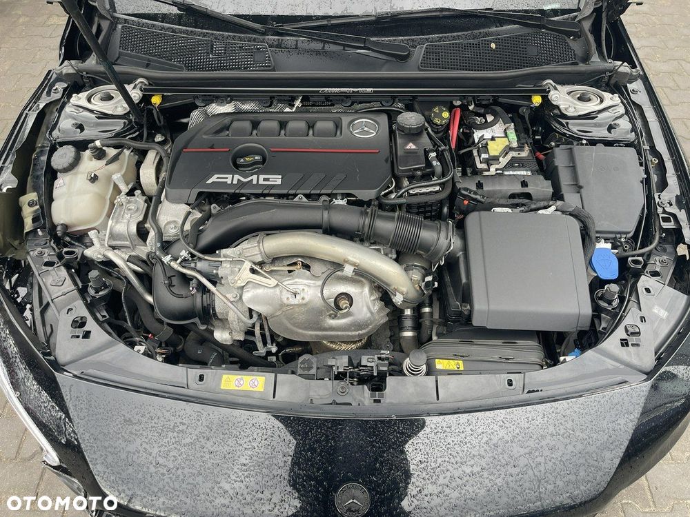 Mercedes-Benz CLA - 14