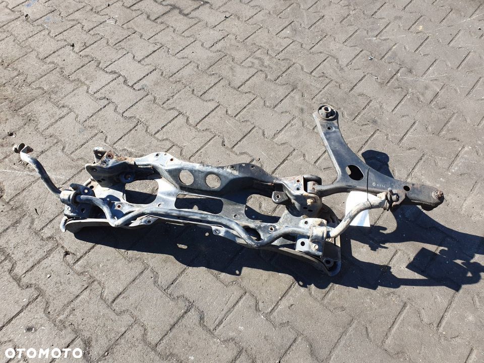 SANKI PRZEDNIE SUBARU IMPREZA 2015 2.0 - 1